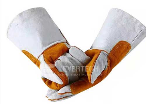 leather-gloves-for-sandblasting.jpg